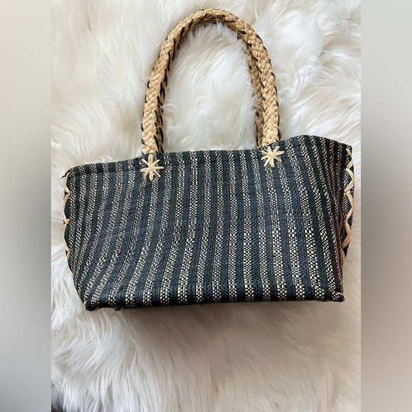 Annabel Ingall 100% Raffia Tote Handmade in Madagascar - Picture 7 of 14